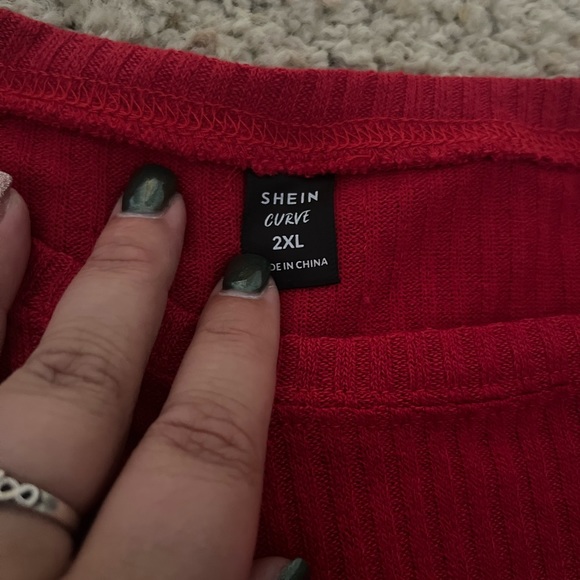 SHEIN Red Crop Top - Picture 3 of 3
